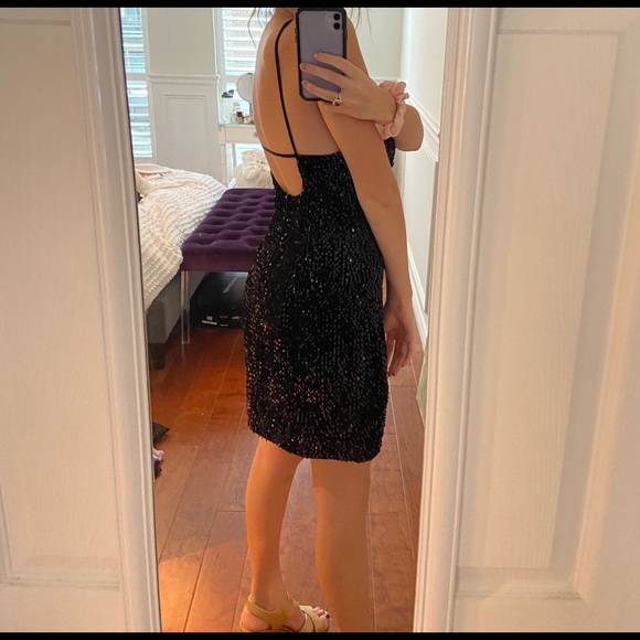 Sequin & Velvet Dress - Picture 4 of 5